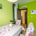 In 41696 Apartmán