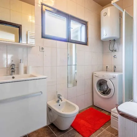 Apartman In 41696 Selce