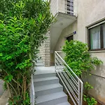 In 41696 * Selce