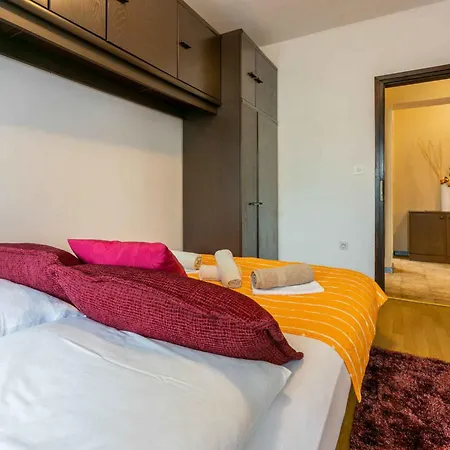 Apartman In 41696