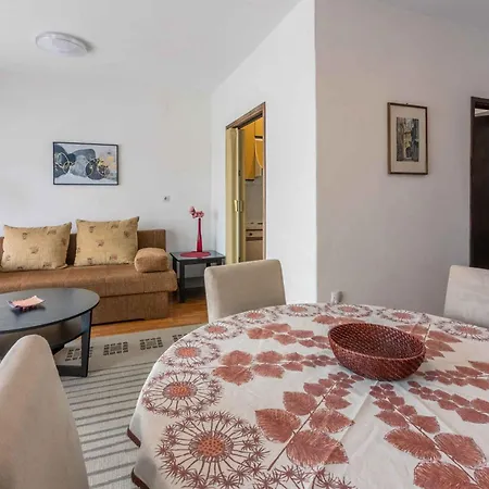 Apartman In 41696