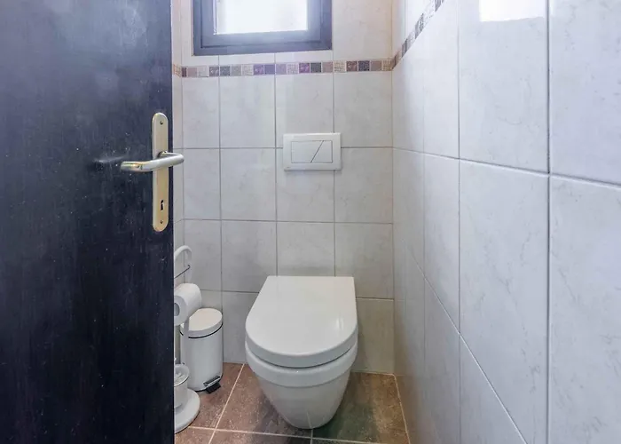 Appartement In 41696