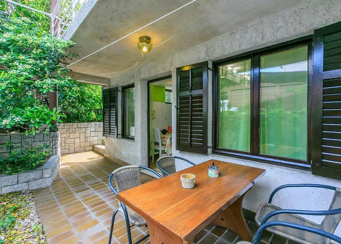 Appartement In 41696 Selce