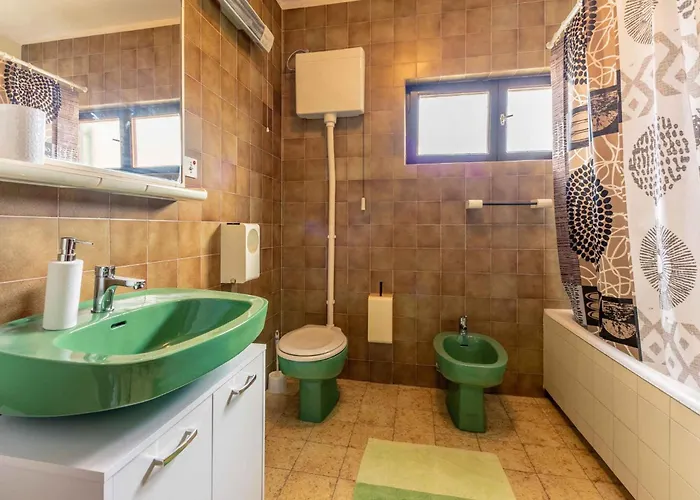 In 41696 Appartement Selce